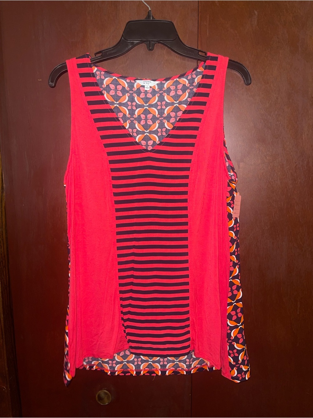 Women’s V-Neck Sleeveless Stripe & Floral Panel Tank – Red